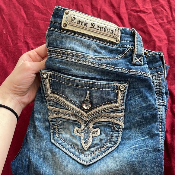 Rock Revival Skinny Jeans - Picture 1 of 4